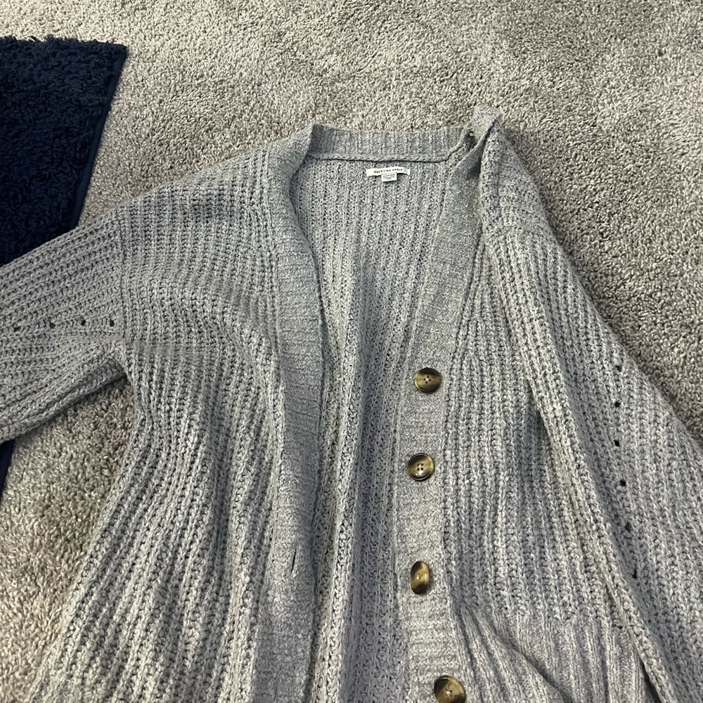 American Eagle Cardigan